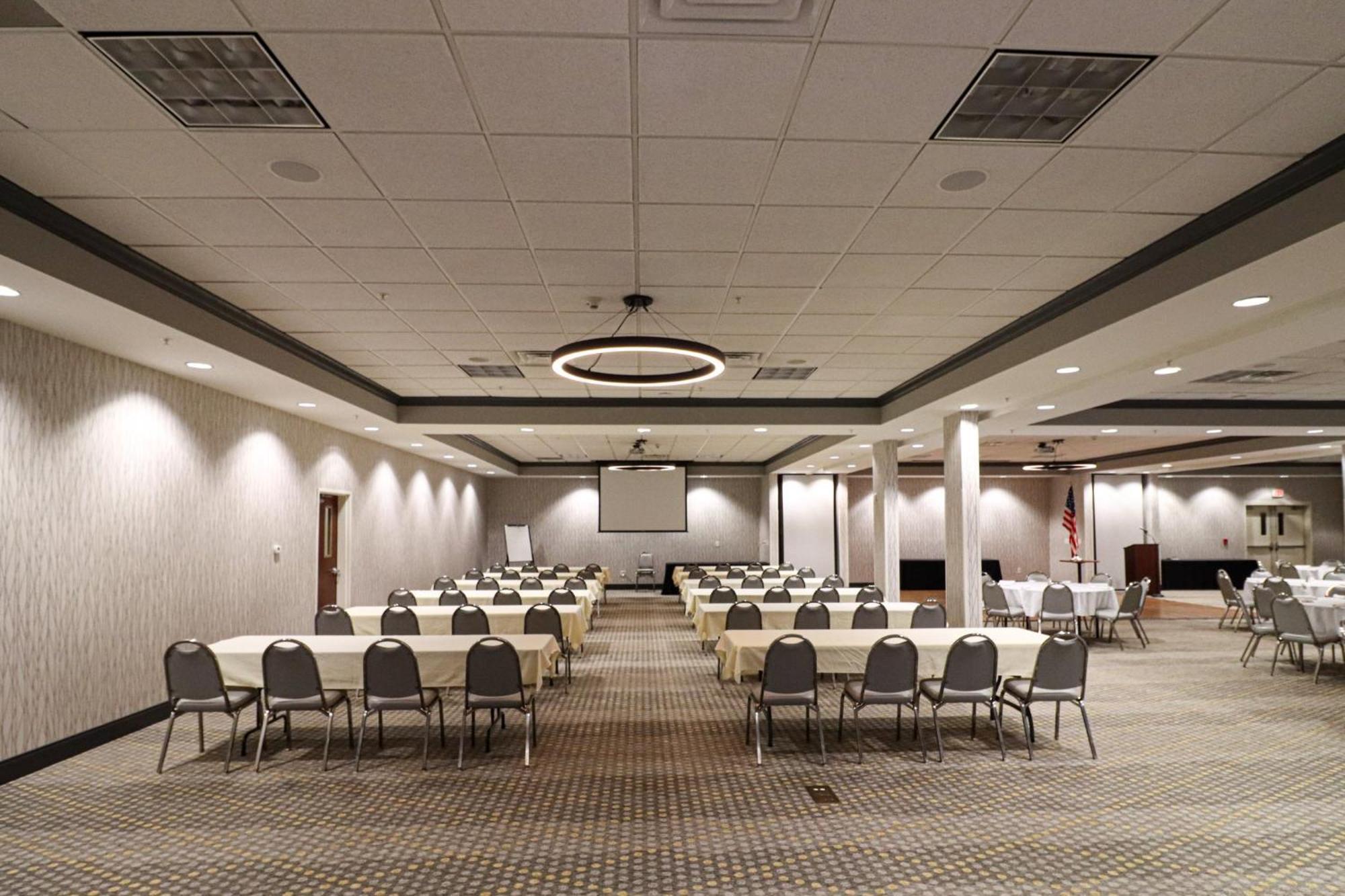 Holiday Inn Quincy By Ihg Eksteriør bilde