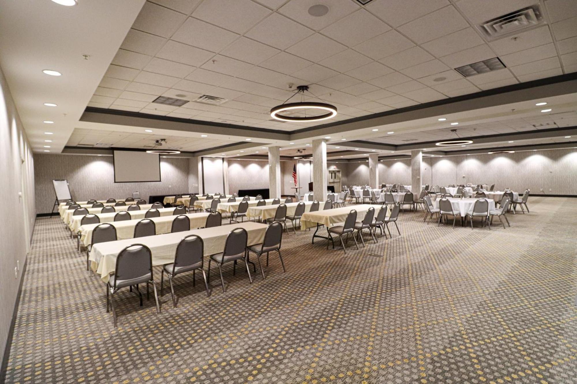 Holiday Inn Quincy By Ihg Eksteriør bilde