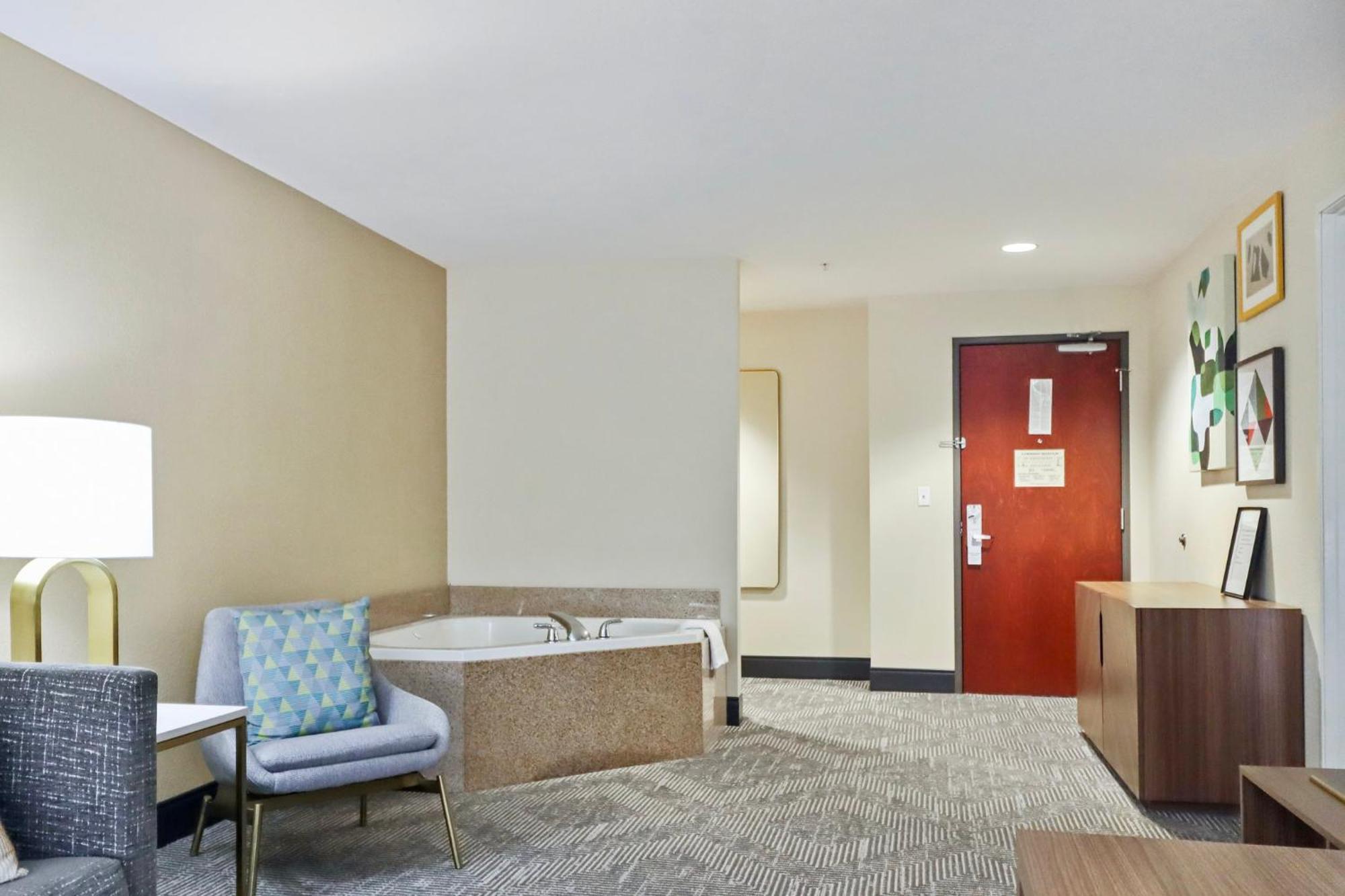 Holiday Inn Quincy By Ihg Eksteriør bilde
